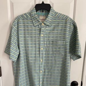 Men’s short sleeved spring summer Tommy Bahama shirt